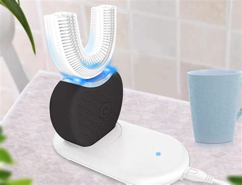 hands free toothbrush.
